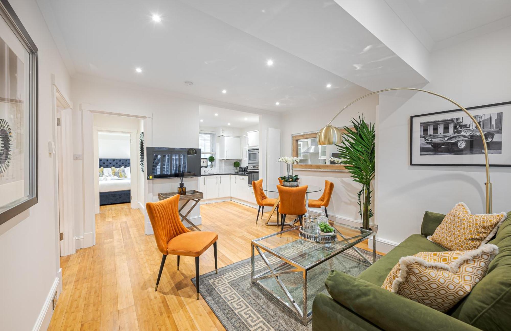 Chic Belgravia Hideaway With Private Patio 10 Mins To Harrods Διαμέρισμα Λονδίνο Εξωτερικό φωτογραφία