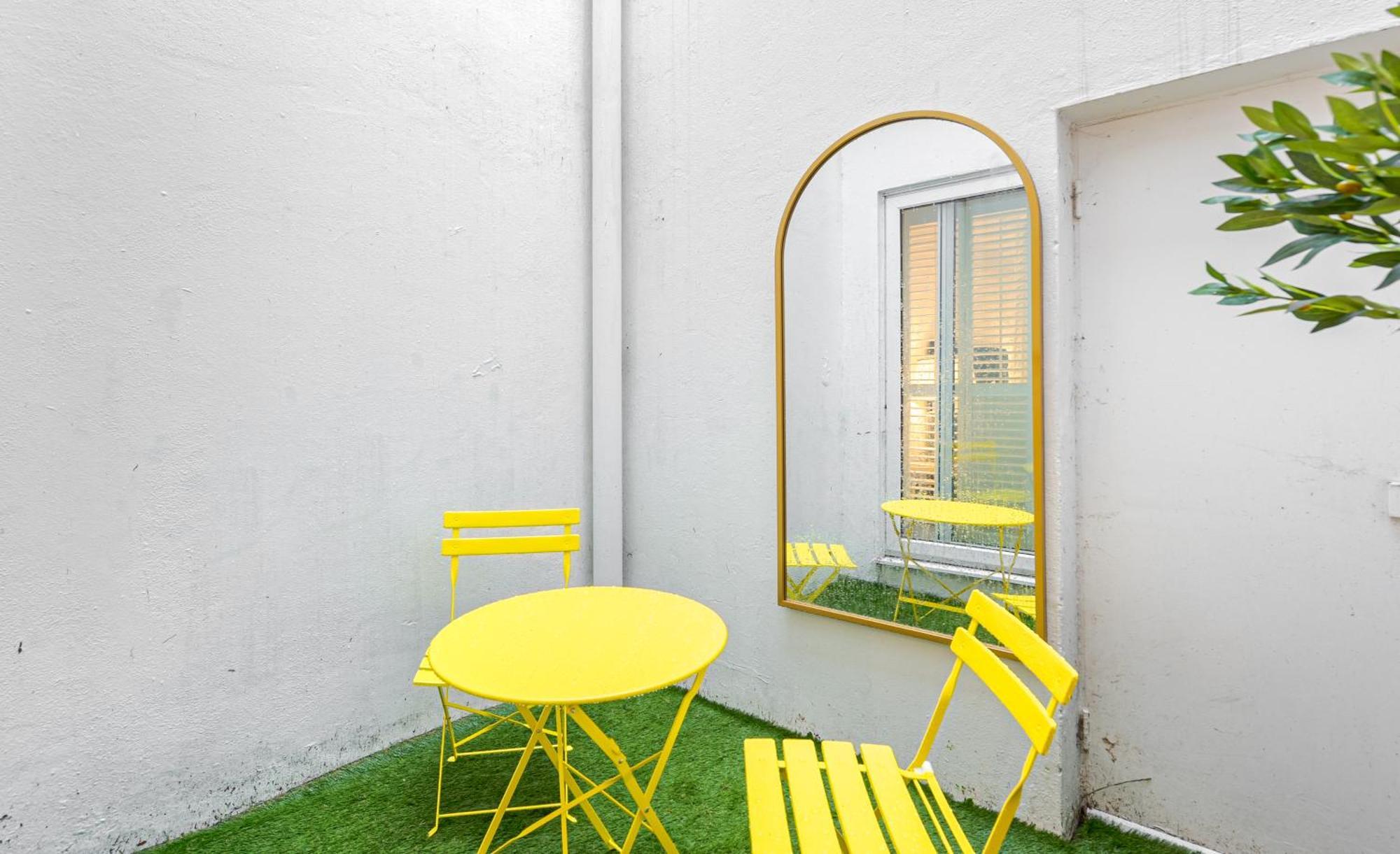Chic Belgravia Hideaway With Private Patio 10 Mins To Harrods Διαμέρισμα Λονδίνο Εξωτερικό φωτογραφία